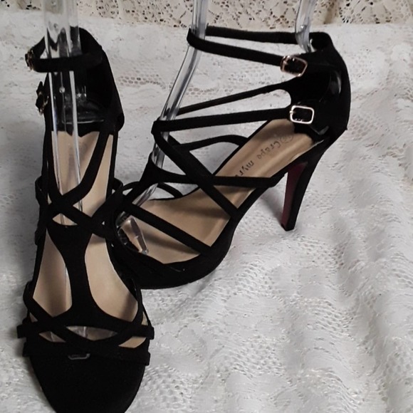 Crape Myrtle Sz 9 Black Strappy Ankle Strap Heels EUC - Picture 1 of 8